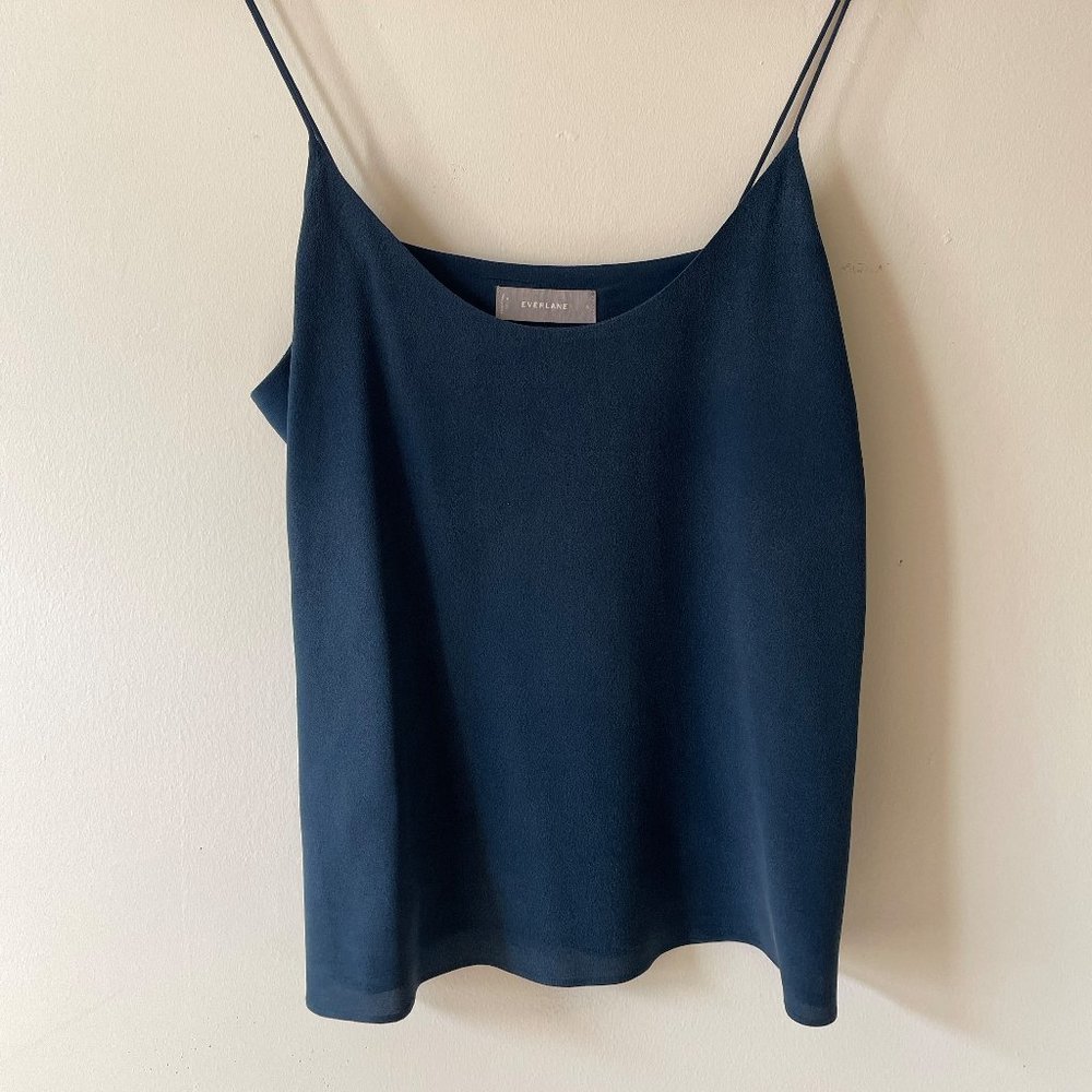 Everlane - The Clean SIlk Cami in Midnight (8)